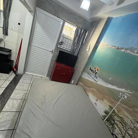 גוארפארי Suite Mar 210 - Economica E Compacta - Praia Do Morro - Predio Frente Mar Com Elevador, Atravessou A Avenida, Ja Esta Na Praia - Garagem - Internet מראה חיצוני תמונה