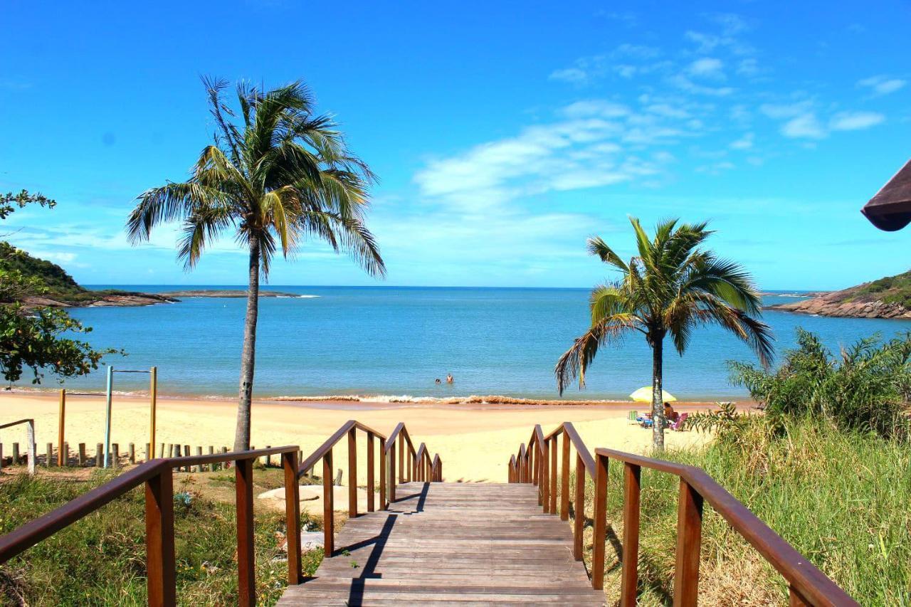 גוארפארי Suite Mar 210 - Economica E Compacta - Praia Do Morro - Predio Frente Mar Com Elevador, Atravessou A Avenida, Ja Esta Na Praia - Garagem - Internet מראה חיצוני תמונה